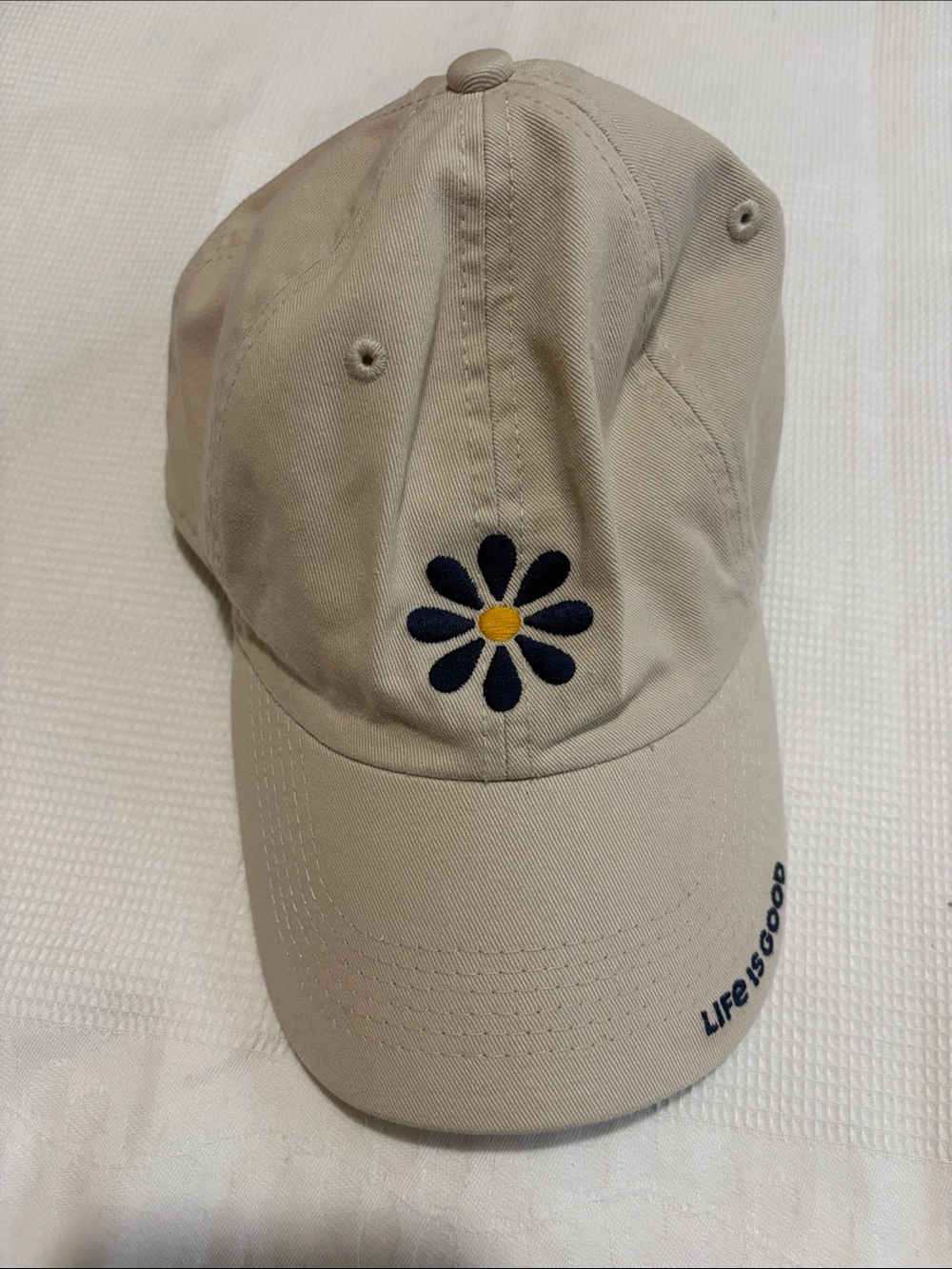 LIFE IS GOOD BALLCAP